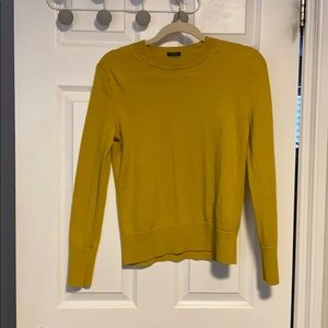 Gap women’s sweater